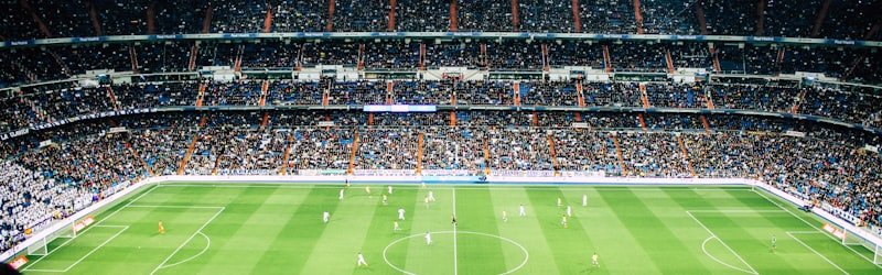 世界杯赛场全景 - 现代化的足球体育场